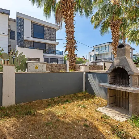 Near By The Land Of Legends , Private Garden , Stone Villa *